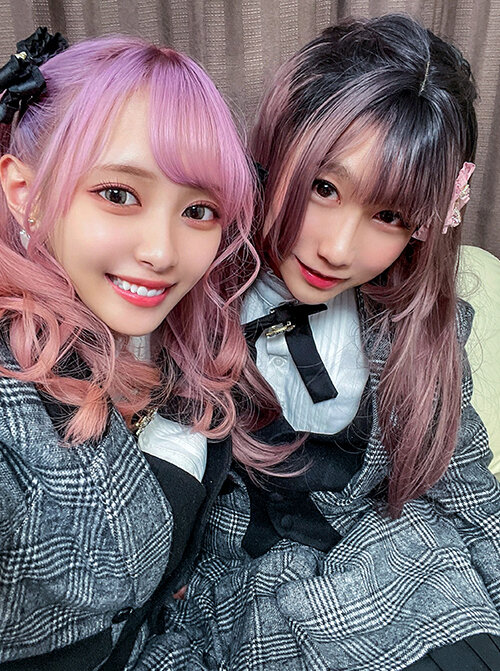 男の娘×美少女!?密室&密着コスプレ個人撮影会vol.3 親友あいかちゃん&ユヅキくん編 画像1