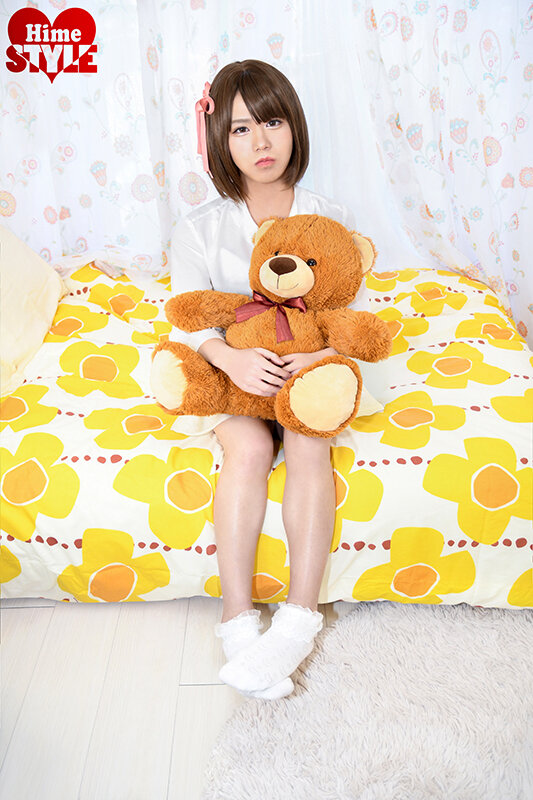 少年から少女へ… 後藤あい 18歳 AV Debut 149cmの身体に16cmの上反りオチ○チンがついてるミニマムロリ系オトコの娘 1枚目