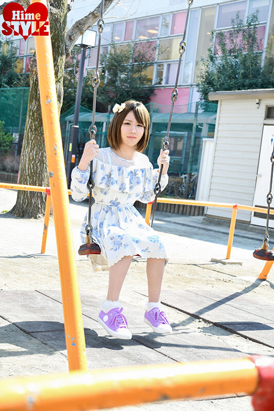 少年から少女へ… 後藤あい 18歳 AV Debut 149cmの身体に16cmの上反りオチ○チンがついてるミニマムロリ系オトコの娘 2枚目