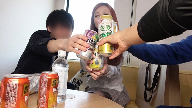 ギャルに声かけたら、オチ○ポ付いてたけど激カワすぎてアナルヤリまくり 中澤チュリン 16枚目