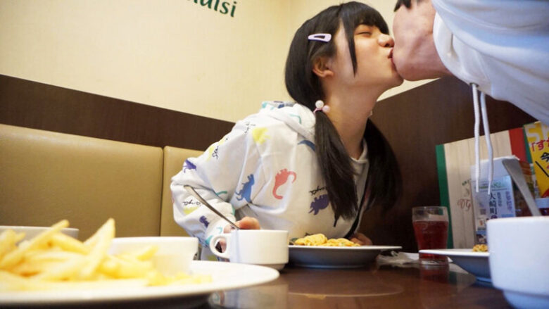 放課後はオトコノ娘 普通の少年だった従妹がロリ可愛い女装子に成長して数年ぶりにやってきた!! 桃瀬ふみか 10枚目