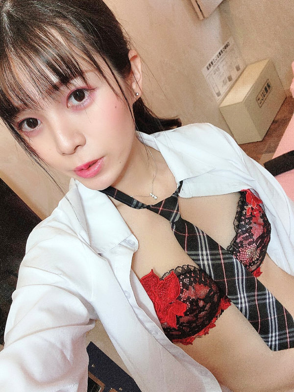 放課後はオトコノ娘 デカチンフル勃起女装子とヤリモクデート 可愛い顔して勃起がおさまらない 夏川りっか 8枚目
